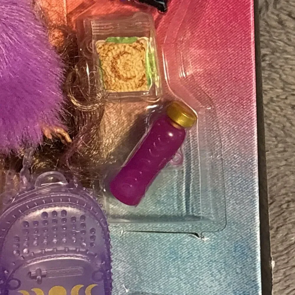 Monster High Clawdeen Wolf Doll Purple Hair Fashion Accessories No Pet NEW Open
